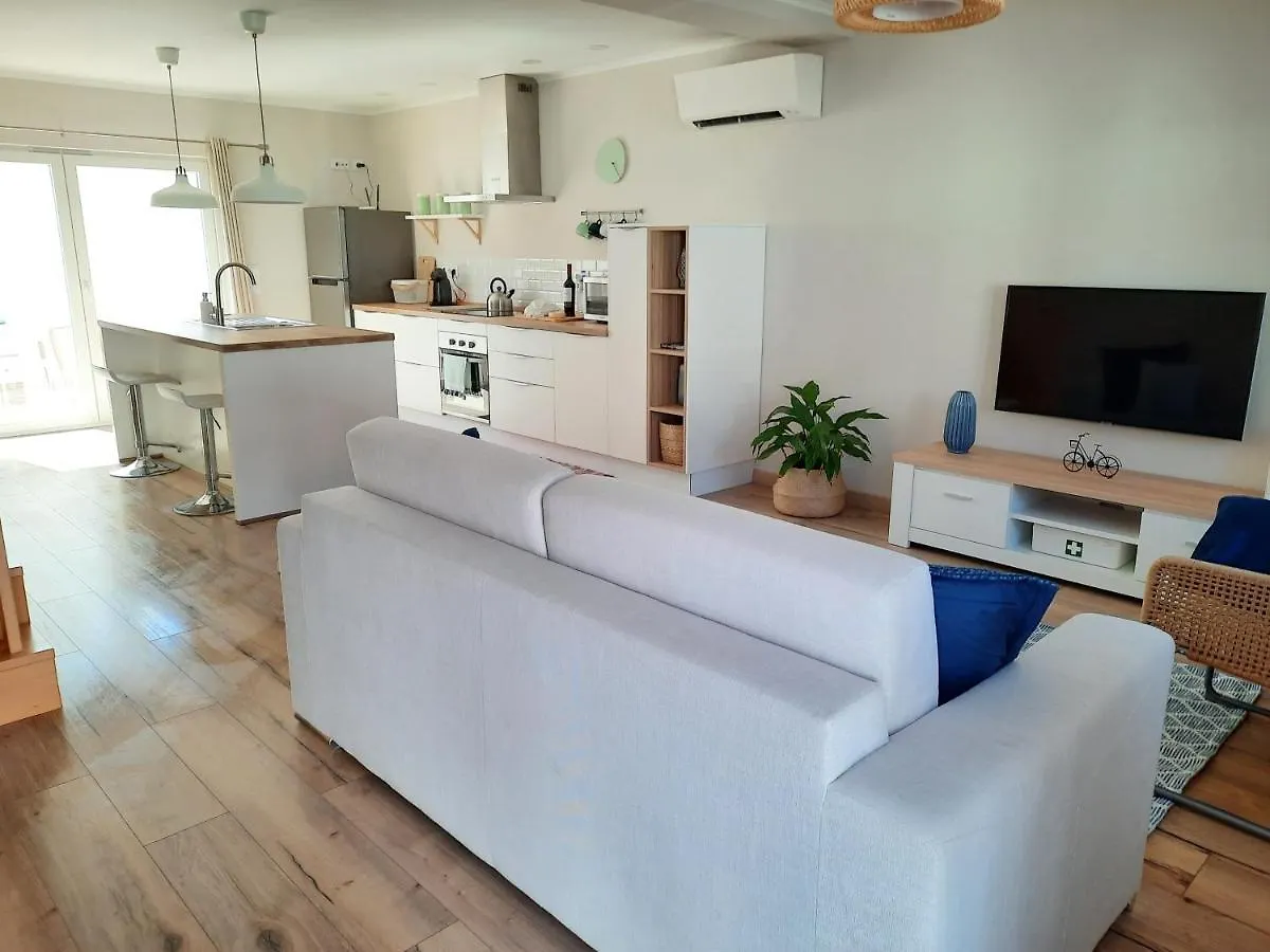 Apartamentos Mar III Odeceixe 0*,  Portugal